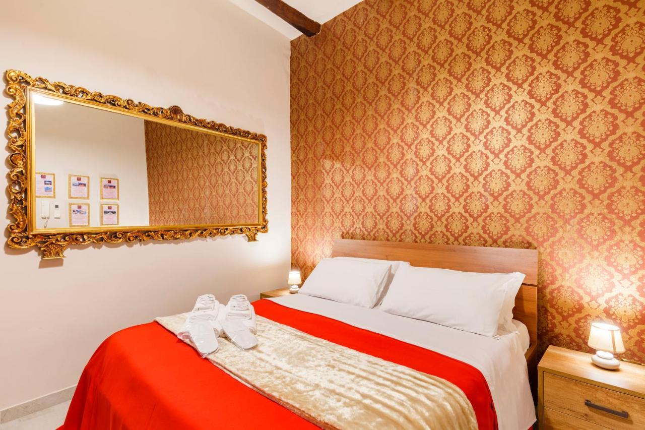 Spinacorona Room Naples Extérieur photo